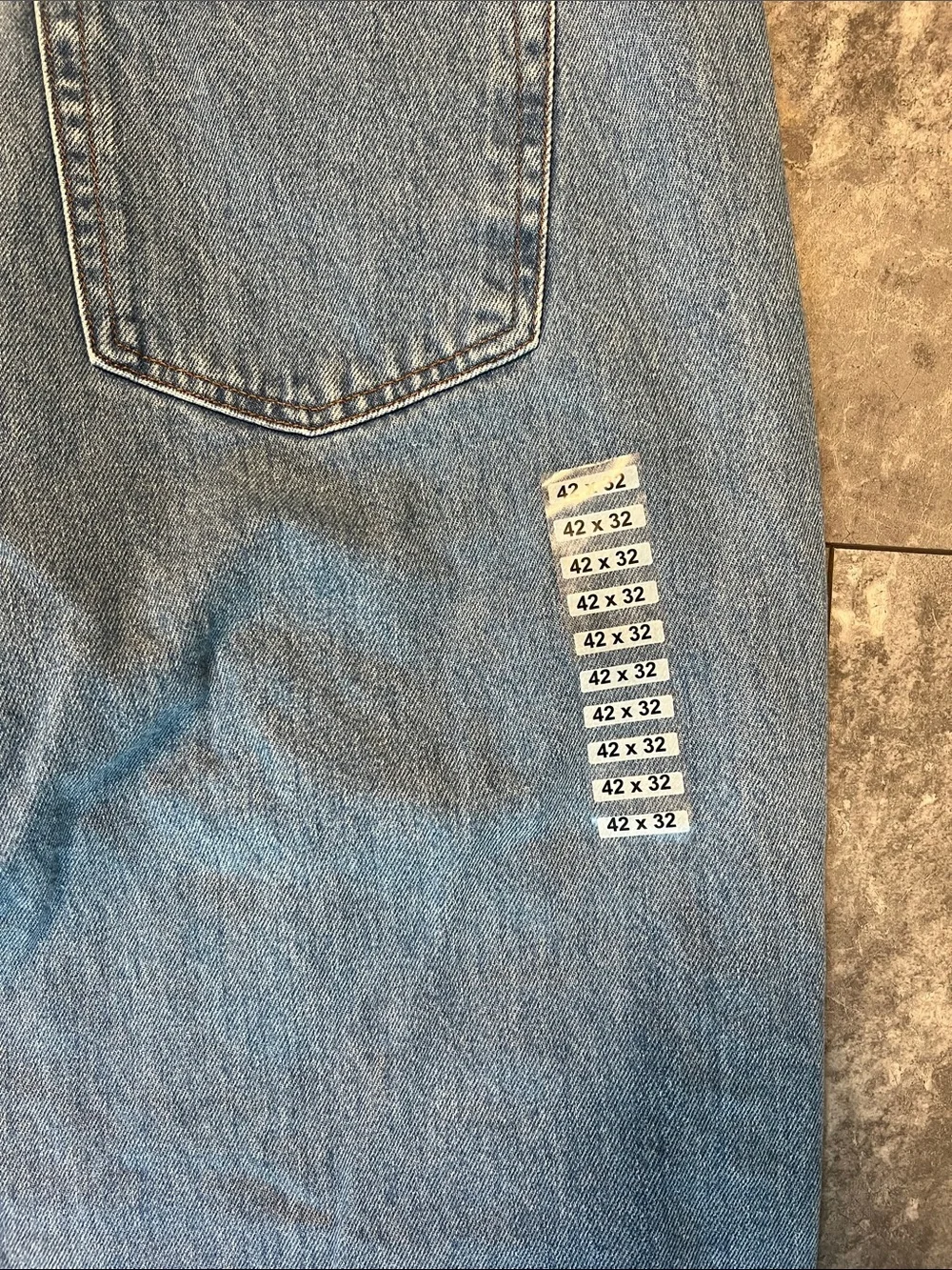 NWT Pitford Menswear Light Wash Straight-Leg Jeans rugged quality